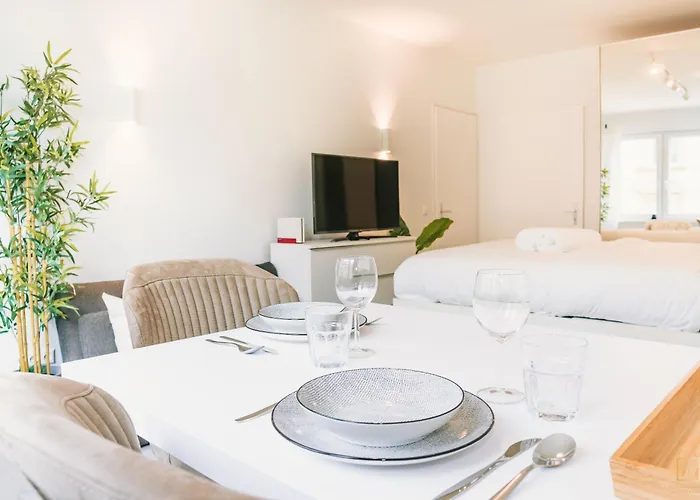 Stylish In The Heart Of Apartman *